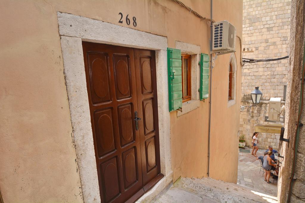 Studios Belvi Κότορ Εξωτερικό φωτογραφία